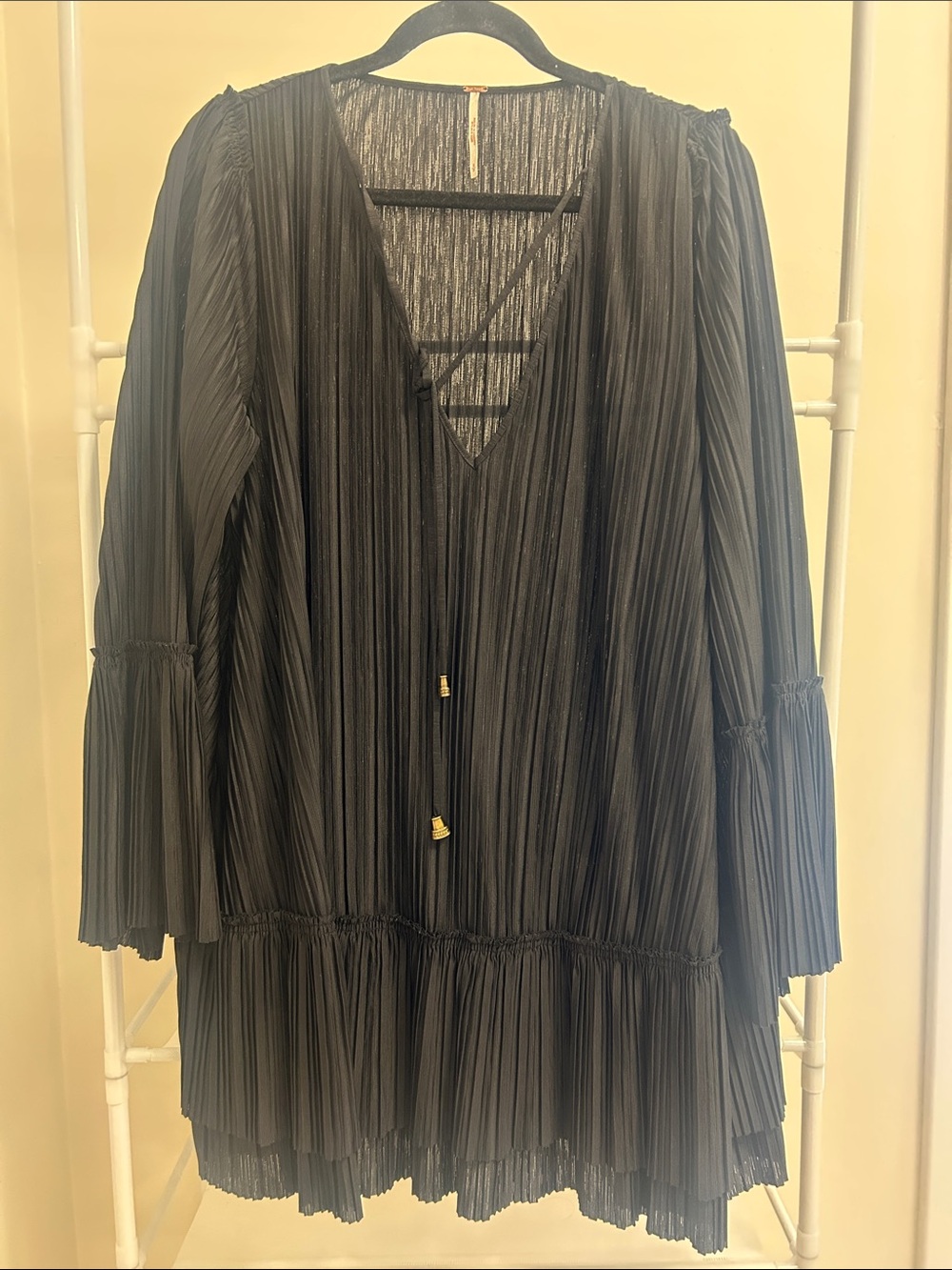 Free People Black Pleated V-Neck Long Sleeve Dress